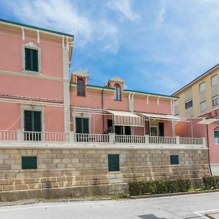 Apartment Ponente N-2 By Interhome Σαν Βιντσέντσο Εξωτερικό φωτογραφία
