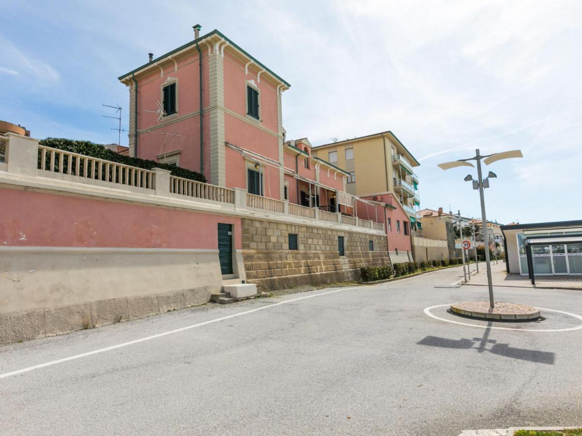 Apartment Ponente N-2 By Interhome Σαν Βιντσέντσο Εξωτερικό φωτογραφία